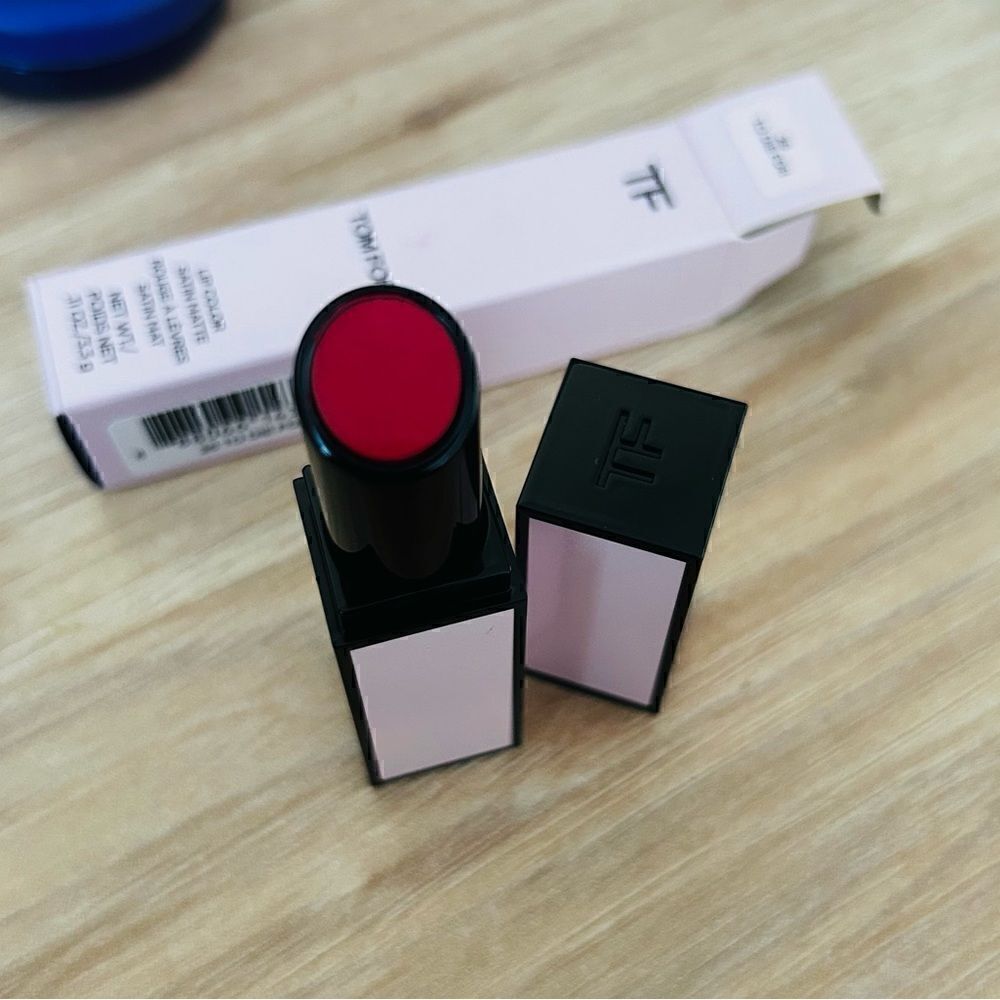 Tom Ford Satin Matte Lip Color - Picture 4 of 4